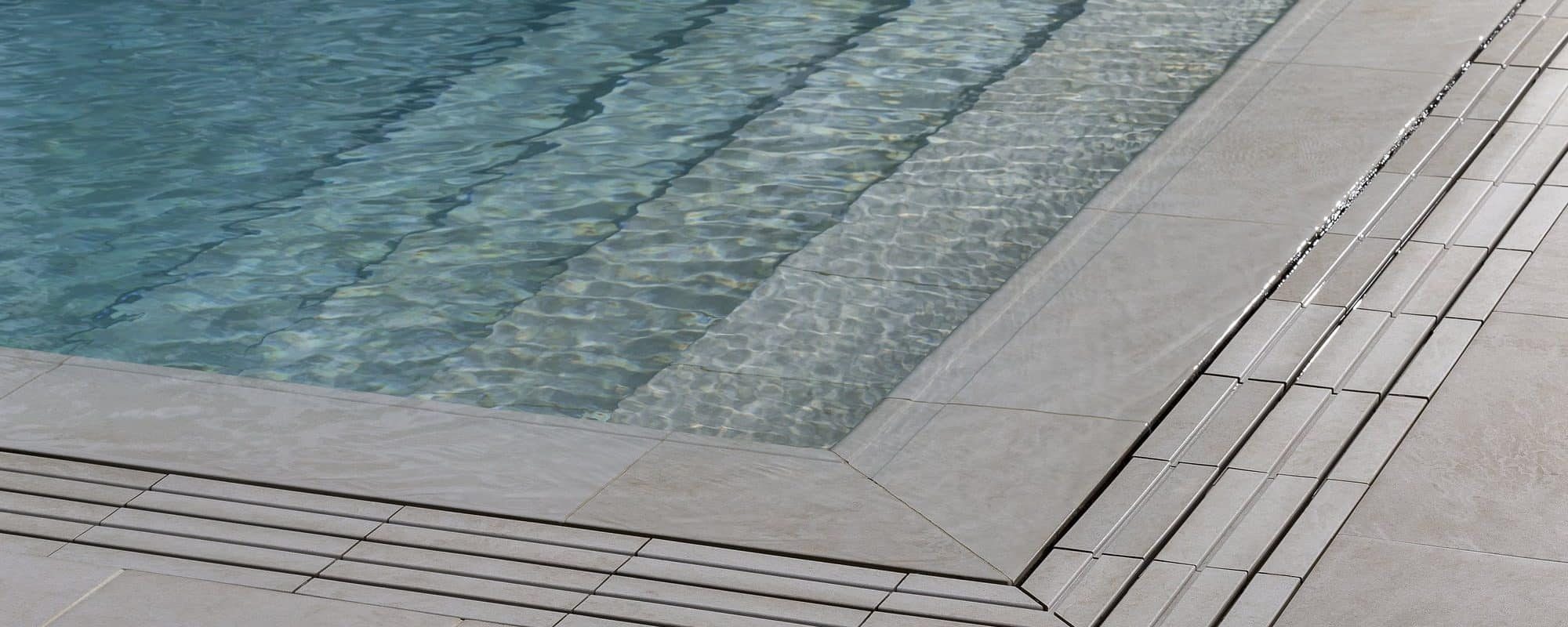 OXFORD Natural stone look porcelain tile london slider